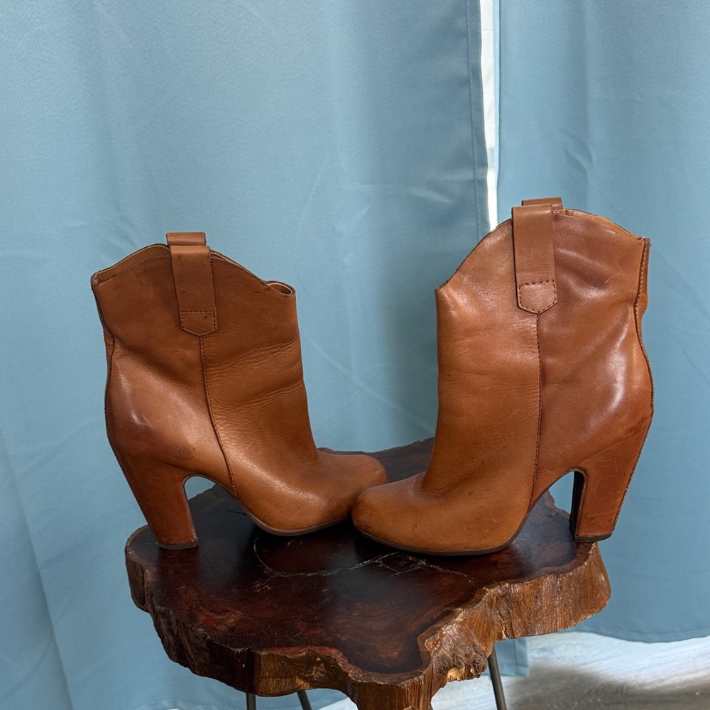 Kork-Ease Brown Leather Heeled Boots - Picture 4 of 6